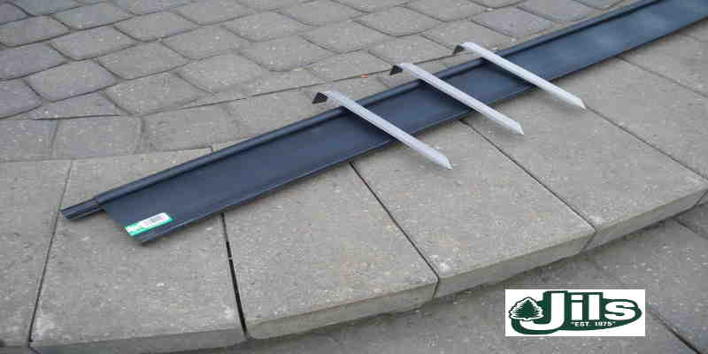 LANDSCAPE EDGING